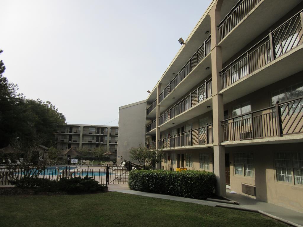 Clarion Suites Огъста Екстериор снимка